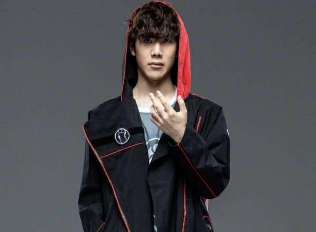 Zdz发文：没比赛打的话生活会失去目标，在努力找工作了