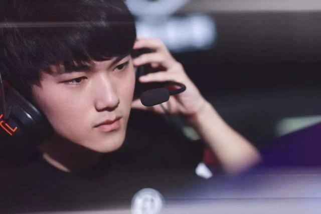 NIP, Fnatic , 和 FUT Esports 收到 StarLadder StarSeries Fall 2025：欧洲资格赛的邀请